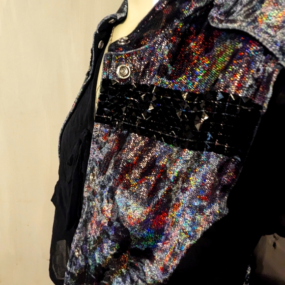 WeissMan rave club festival sleeveless button goth camo medium Y2K holographic - Picture 2 of 7